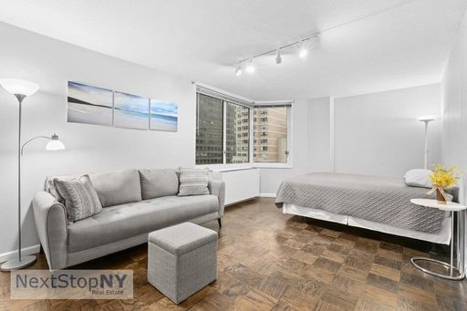 Image 1 of 6 for 245 East 54th Street #24T in Manhattan, New York, NY, 10022