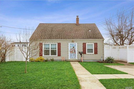 Image 1 of 22 for 373 Gardiners Ave in Long Island, Levittown, NY, 11756