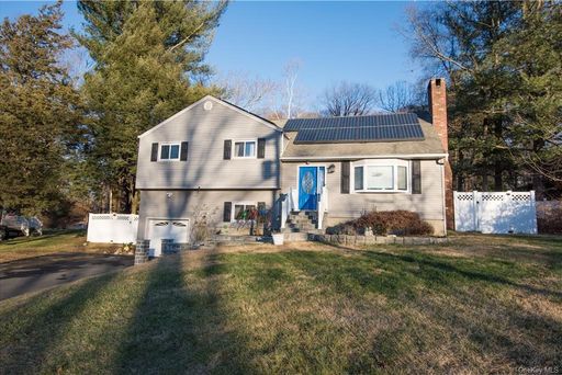 Image 1 of 30 for 18 Westbrook Drive in Westchester, Cortlandt Manor, NY, 10567