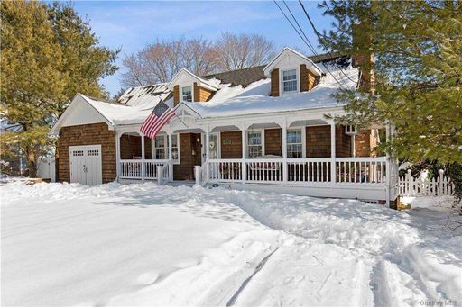 Image 1 of 23 for 6 Dressler Road in Long Island, Greenlawn, NY, 11740