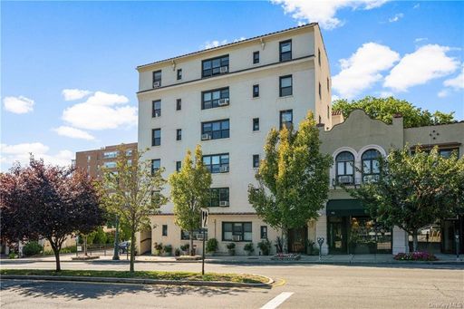Image 1 of 12 for 172 Myrtle Boulevard #5B in Westchester, Larchmont, NY, 10538