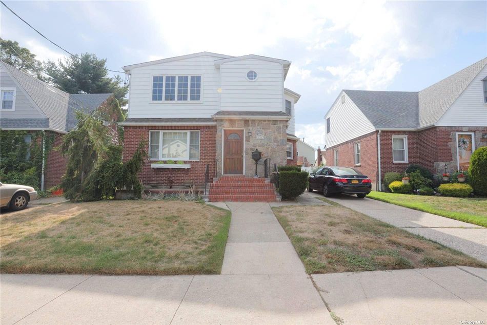 Image 1 of 22 for 156 Grange Street in Long Island, Franklin Square, NY, 11010