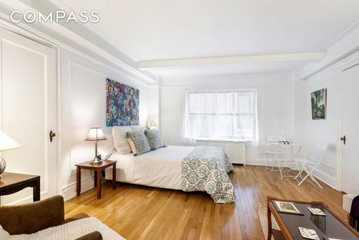 Image 1 of 11 for 102 West 85th Street #5H in Manhattan, New York, NY, 10024