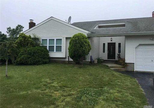 Image 1 of 15 for 7 Curtis Ave in Long Island, Bellport, NY, 11713