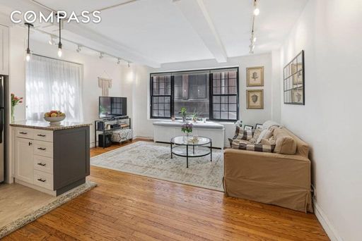 Image 1 of 6 for 102 East 22nd Street #2F in Manhattan, New York, NY, 10010