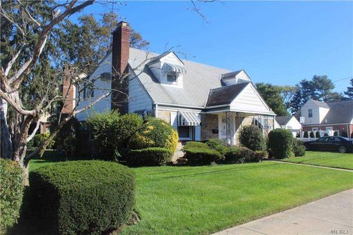 Image 1 of 15 for 267 Eagle Avenue in Long Island, W. Hempstead, NY, 11552