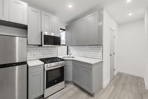 Image 1 of 6 for 256 South 4th Street #6 in Brooklyn, NY, 11211