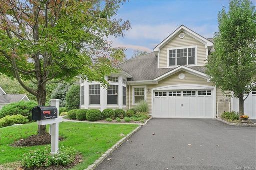 Image 1 of 25 for 5 Glassbury Court in Westchester, Mount Kisco, NY, 10549