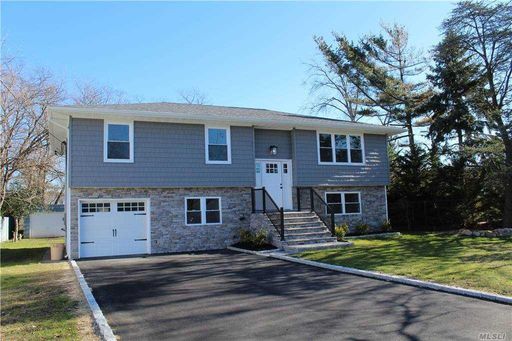 Image 1 of 1 for 423 Everdell Avenue in Long Island, West Islip, NY, 11795