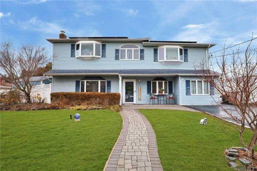 Image 1 of 25 for 347 8th Street in Long Island, Bohemia, NY, 11716