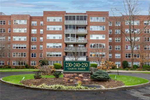 Image 1 of 23 for 250 Garth Road #4J3 in Westchester, Scarsdale, NY, 10583
