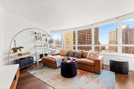 Image 1 of 18 for 200 East 94th Street #1415 in Manhattan, New York, NY, 10128