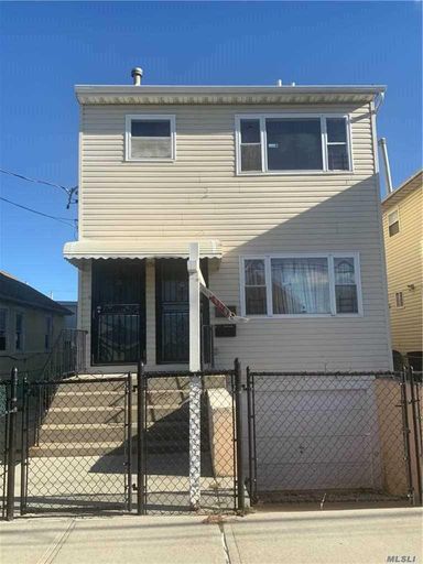 Image 1 of 11 for 474 Beach 45th St in Queens, Far Rockaway, NY, 11691