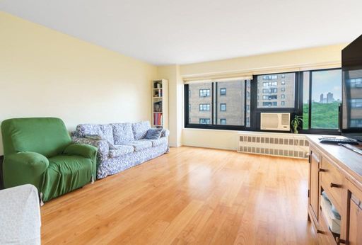 Image 1 of 13 for 33-68 21st Street #8C in Queens, Long Island City, NY, 11106