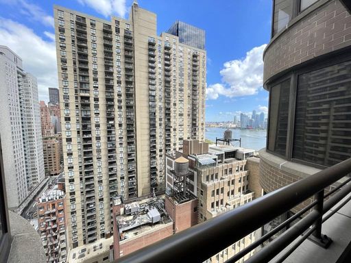 Image 1 of 19 for 330 East 38th Street #23G in Manhattan, New York, NY, 10016