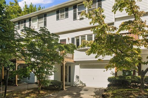 Image 1 of 21 for 17 Wood Court #F in Westchester, Tarrytown, NY, 10591