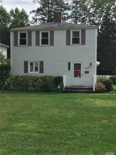 Image 1 of 21 for 101 Hilldale Road in Long Island, Albertson, NY, 11507