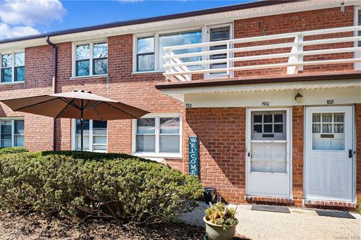 Image 1 of 25 for 190 S Buckhout Street #190 in Westchester, Greenburgh, NY, 10533