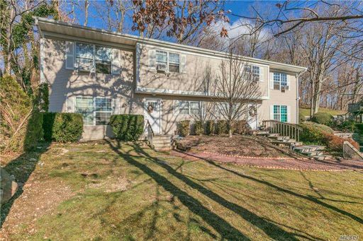 Image 1 of 25 for 172 Mckay Rd in Long Island, Huntington Sta, NY, 11746
