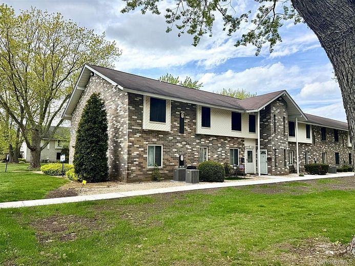 1 Aspen Court #1A