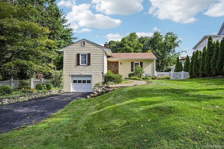 1 Brentwood Drive