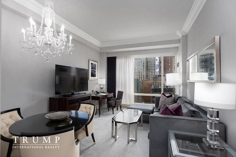 1 Central Park West #1020