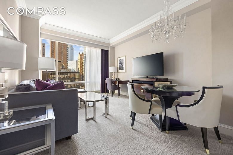 1 Central Park West #1218