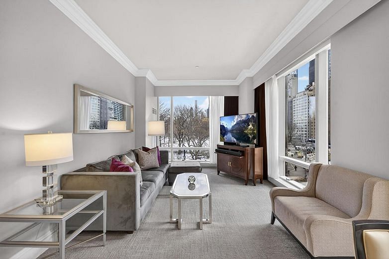 1 Central Park West #410