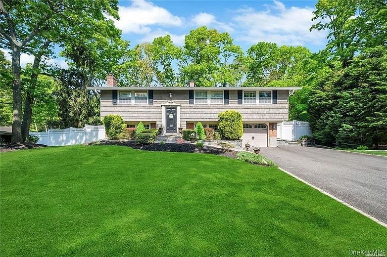 1 Cottontail Lane