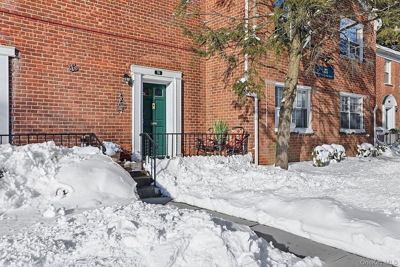 1 Fieldstone Drive #76