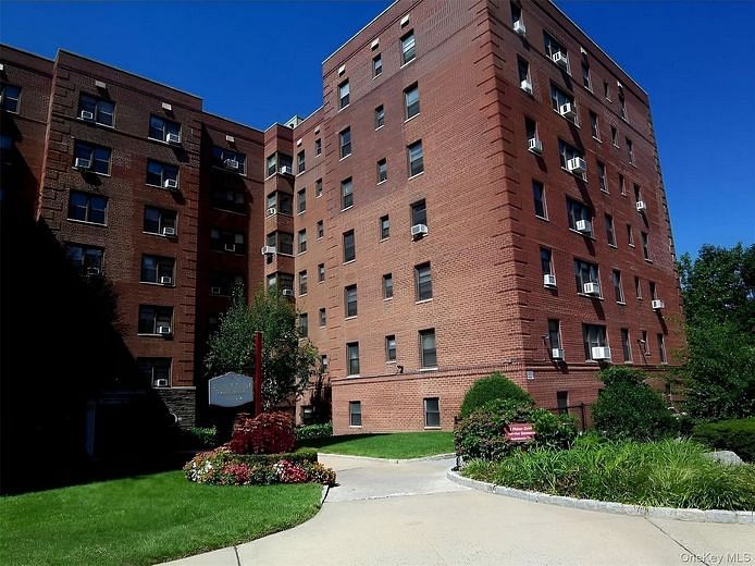 1 Fisher Drive #520