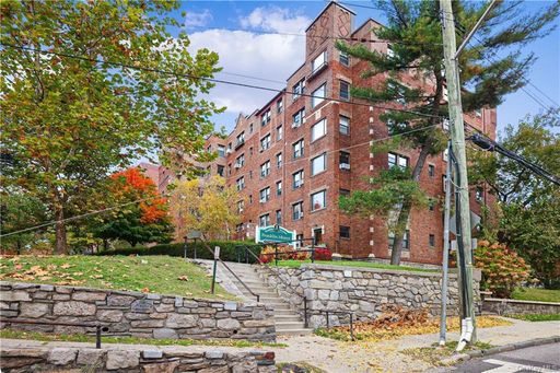 Image 1 of 30 for 1 Franklin Avenue #3B in Westchester, White Plains, NY, 10601