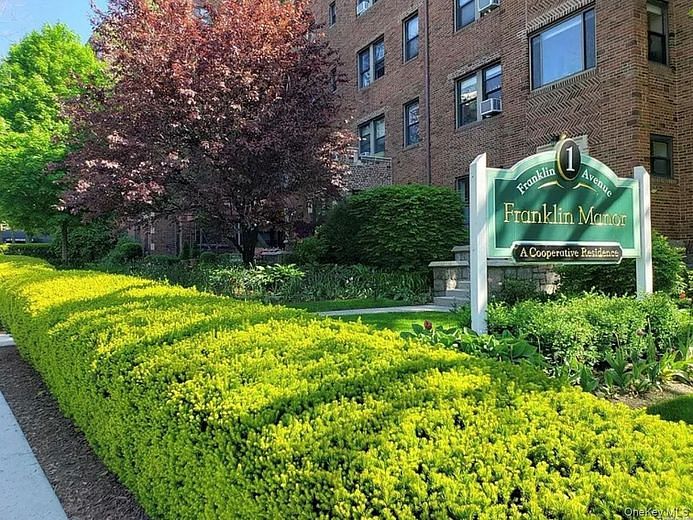 1 Franklin Avenue #5E