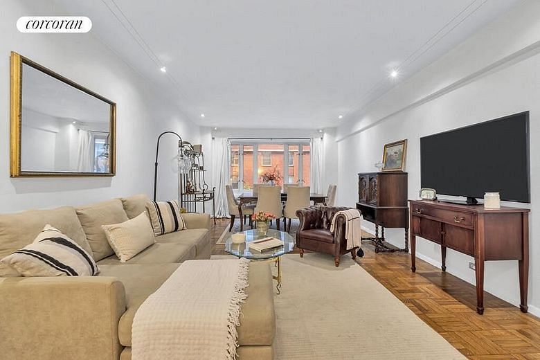 1 Gracie Terrace #2G