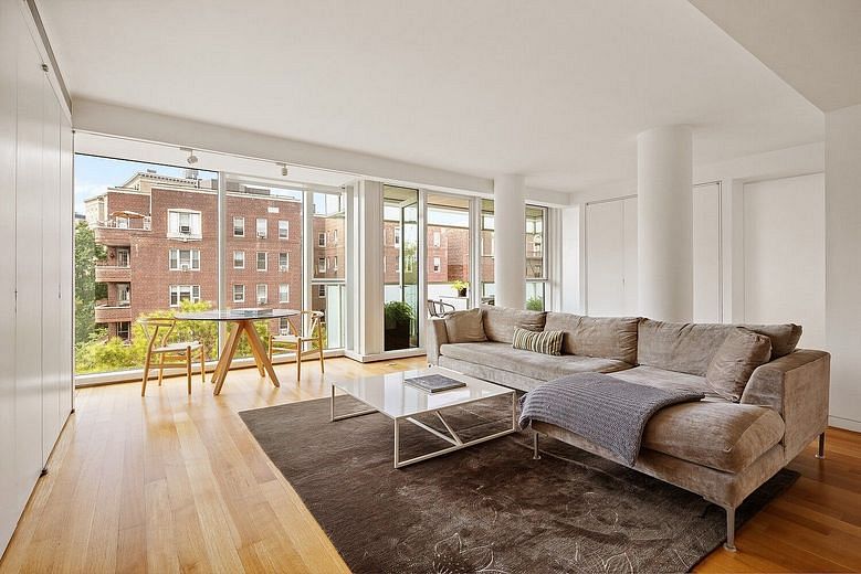 1 Grand Army Plaza #4C