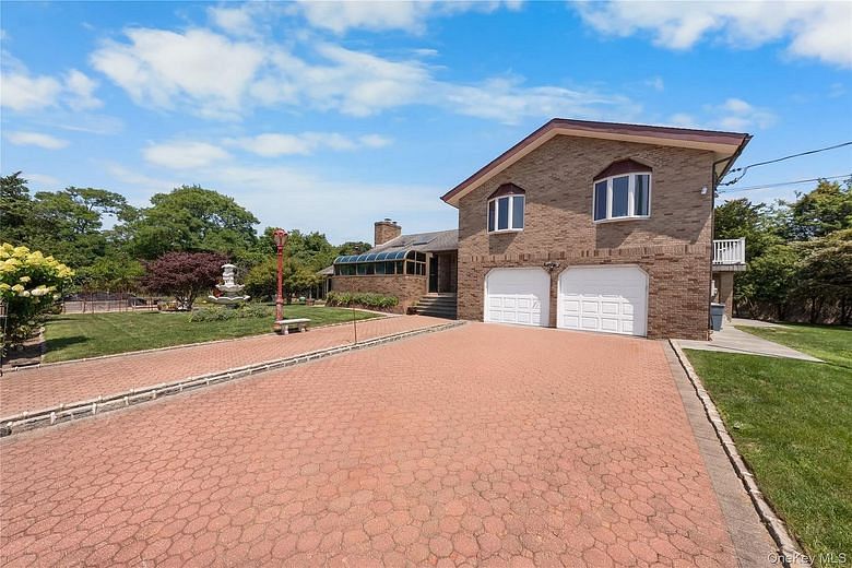 1 Grandview Drive