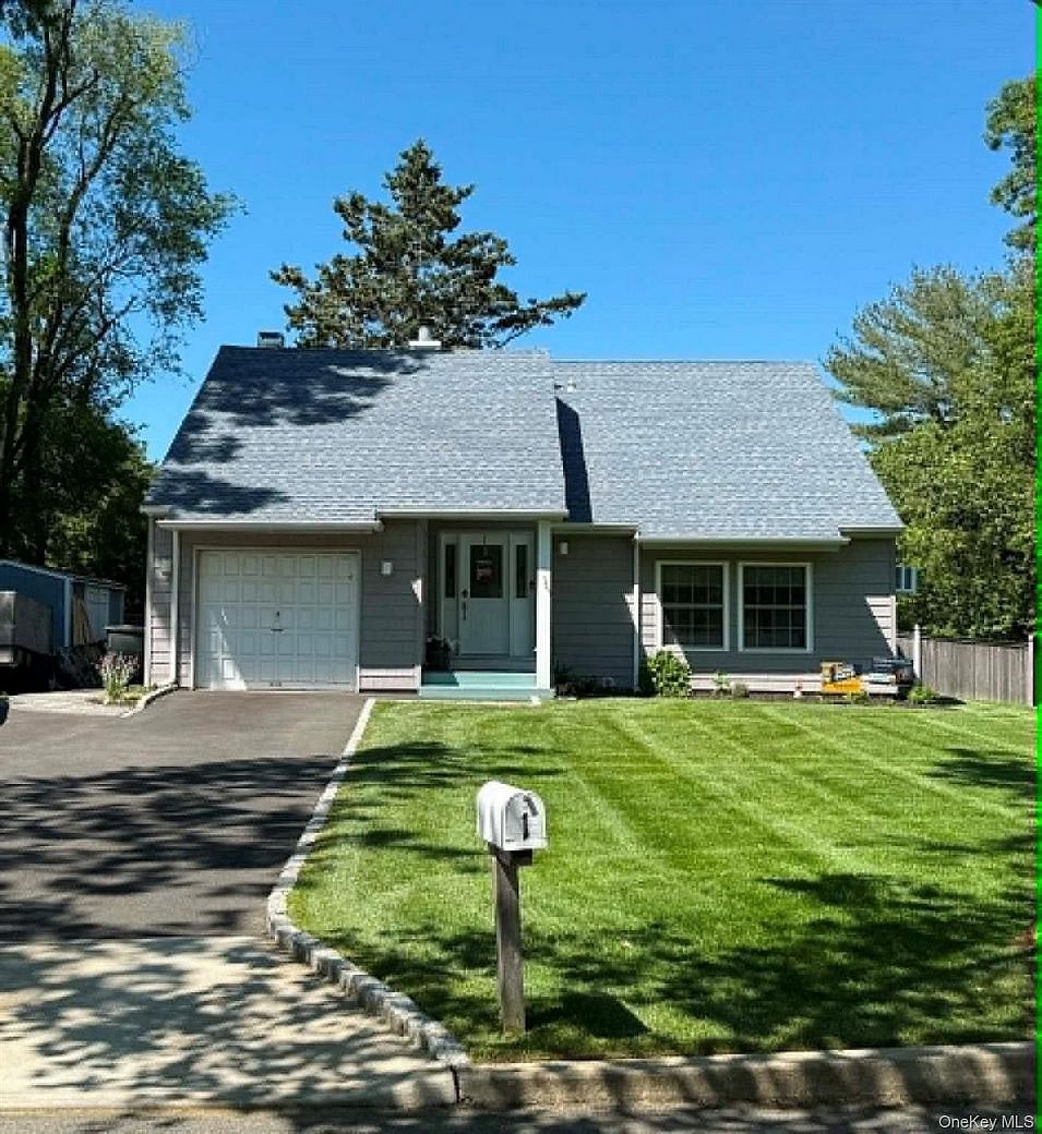 1 Lake Placid Court
