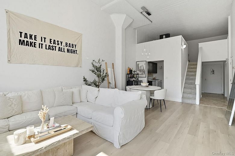 1 Landmark Square #233