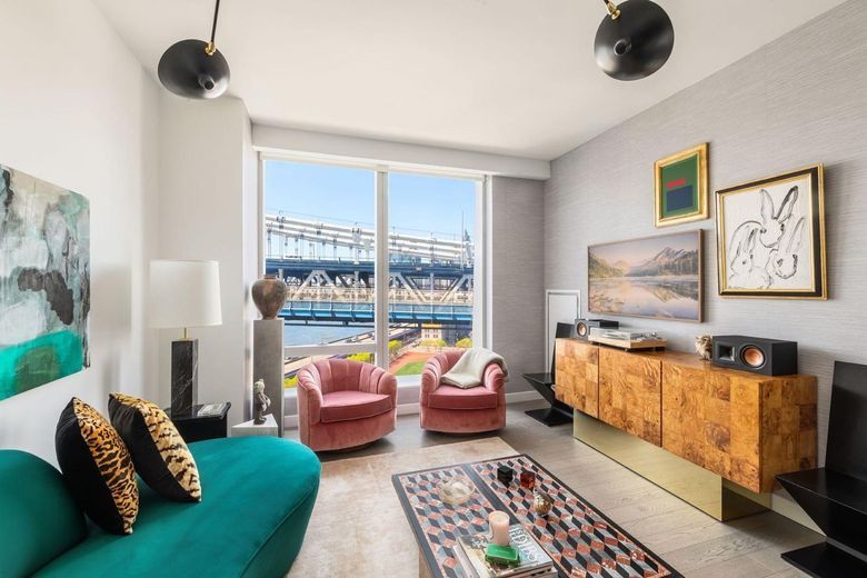 1 Manhattan Square #12N