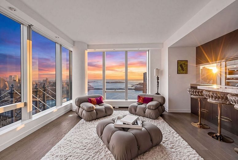 1 Manhattan Square #36C