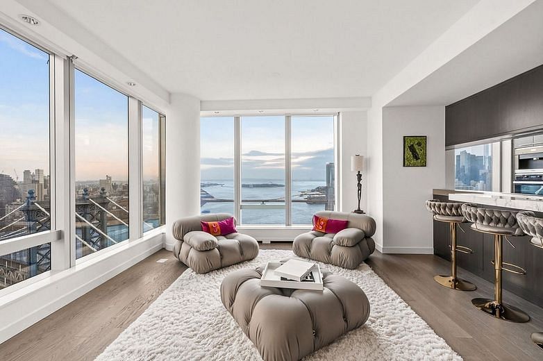 1 Manhattan Square #36C