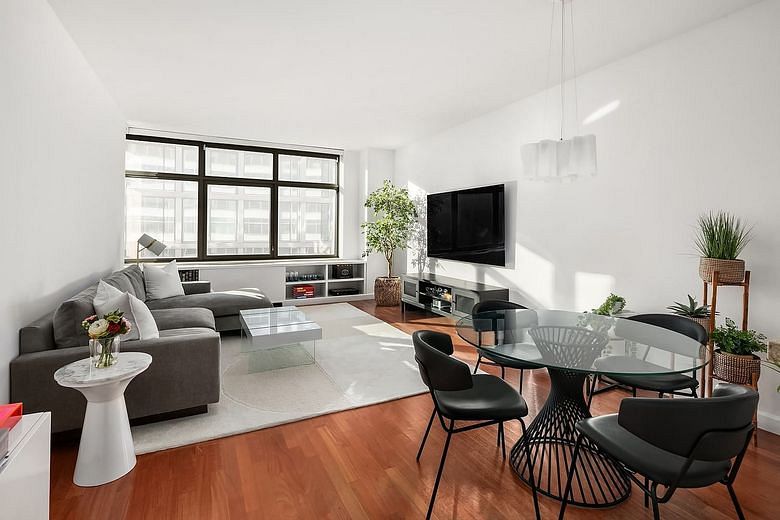 1 Morton Street #4DE