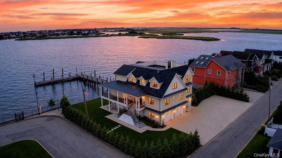 1 North Drive