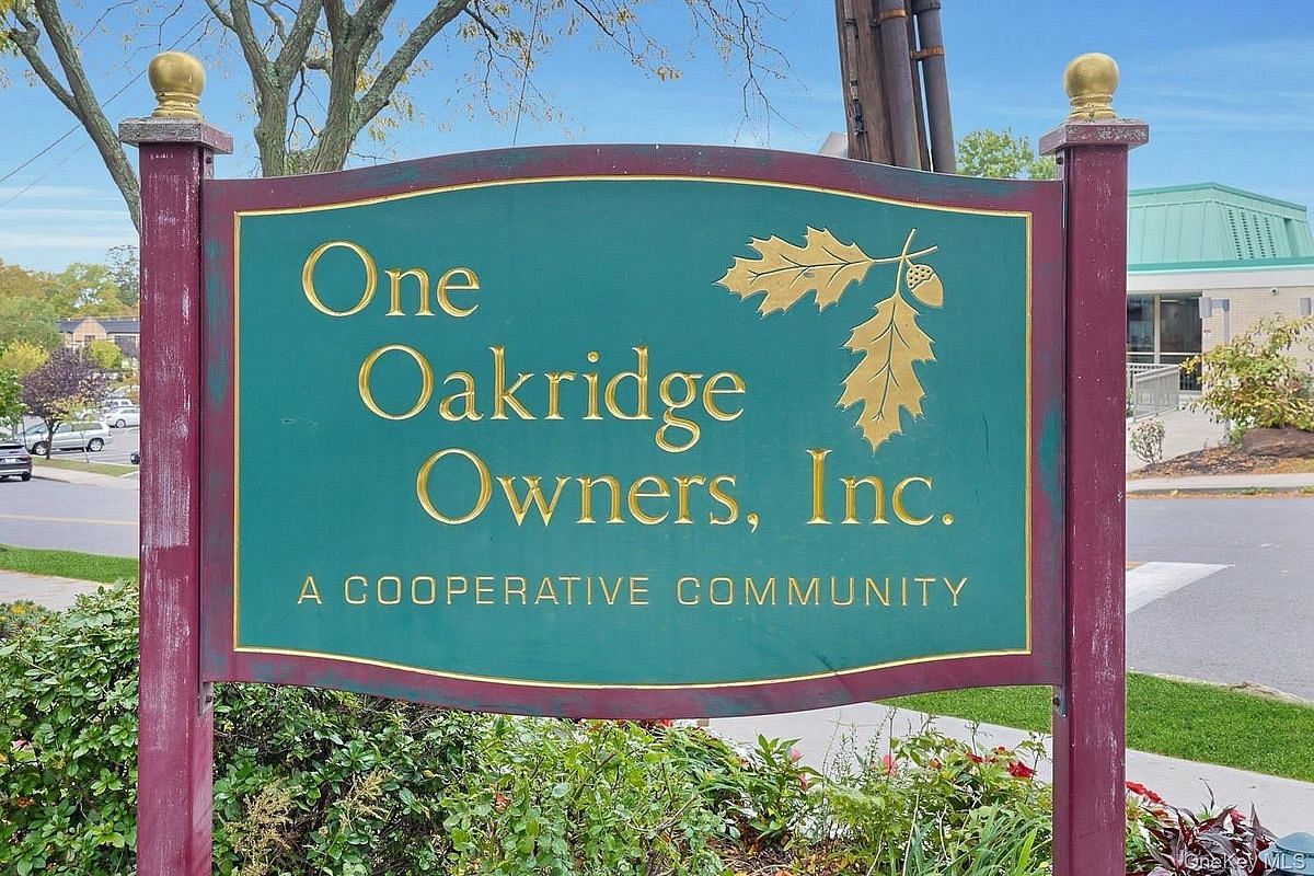 Image 1 of 33 for 1 Oakridge Place #2k in Westchester, Eastchester, NY, 10709