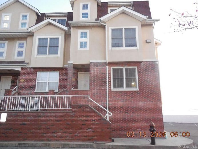 1 Patricia Lane #401