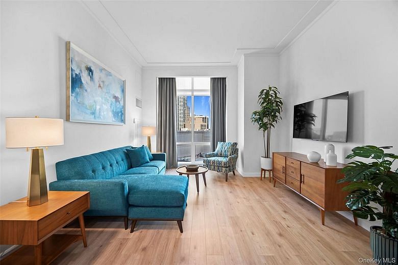 1 Renaissance Square #10B