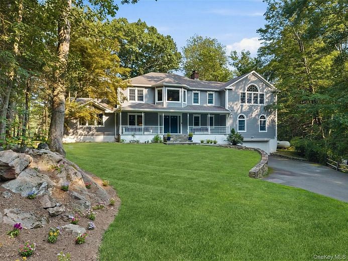 1 Sherwood Road