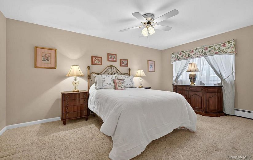 1 Toms Point Lane #3C