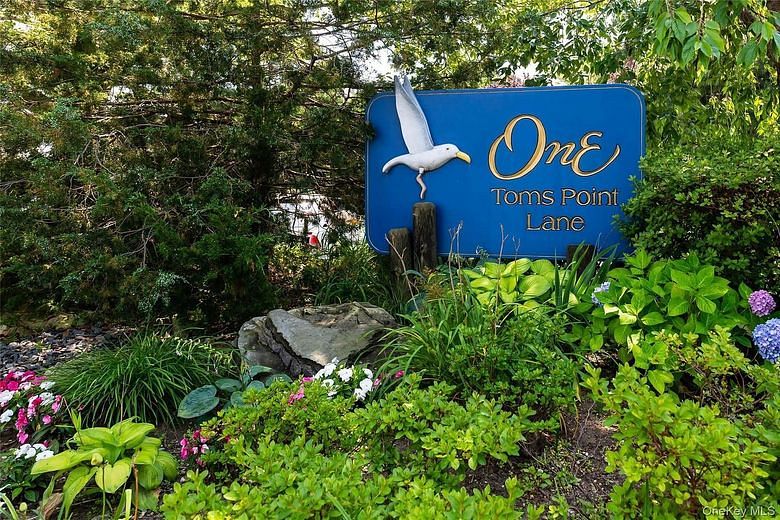 1 Toms Point Lane #apt C Buil