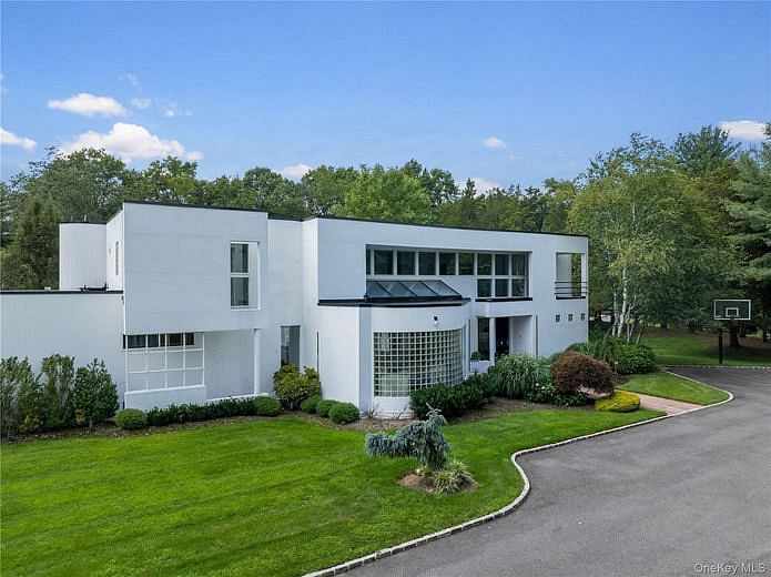 1 Vista Drive